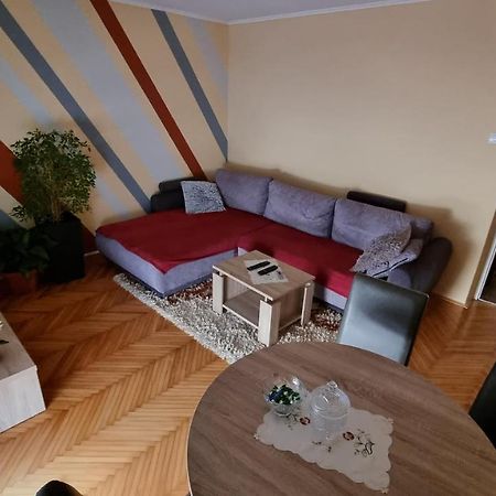 Apartman Ori Umago Esterno foto