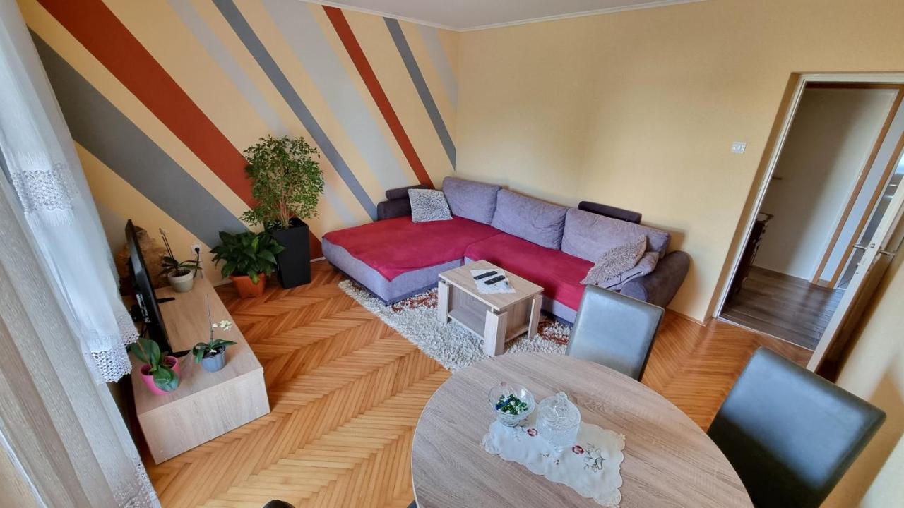 Apartman Ori Umago Esterno foto