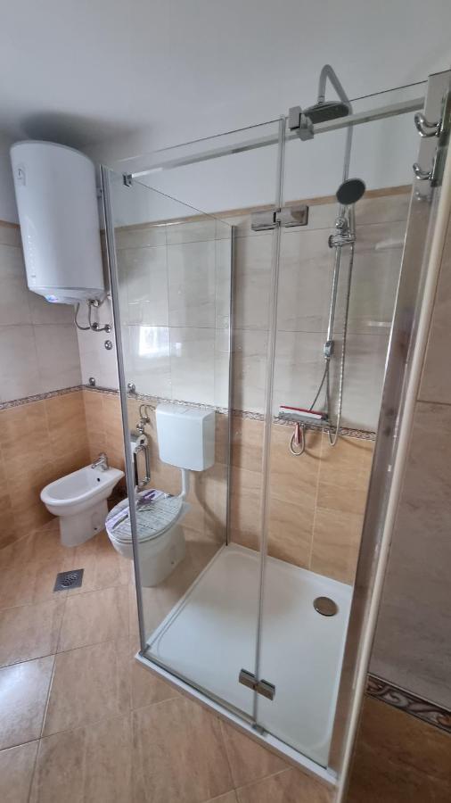 Apartman Ori Umago Esterno foto